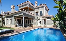 Villa Ada